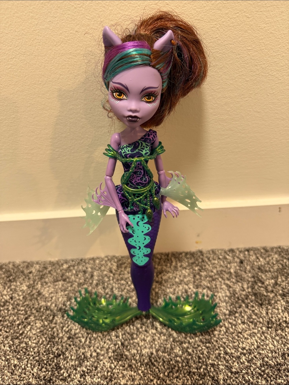 Monster High Great Scarrier Reef Clawdeen Wolf Doll